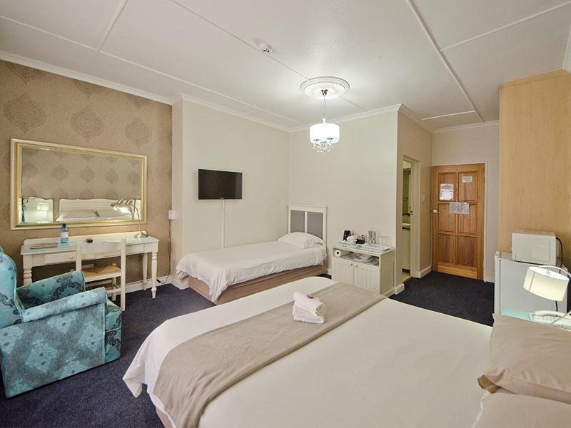 The Russel Hotel Knysna Eksteriør bilde
