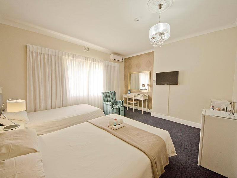The Russel Hotel Knysna Eksteriør bilde