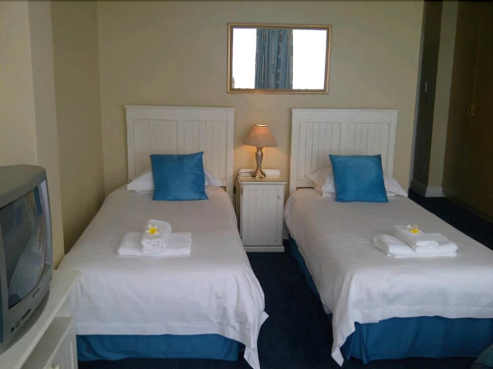 The Russel Hotel Knysna Eksteriør bilde