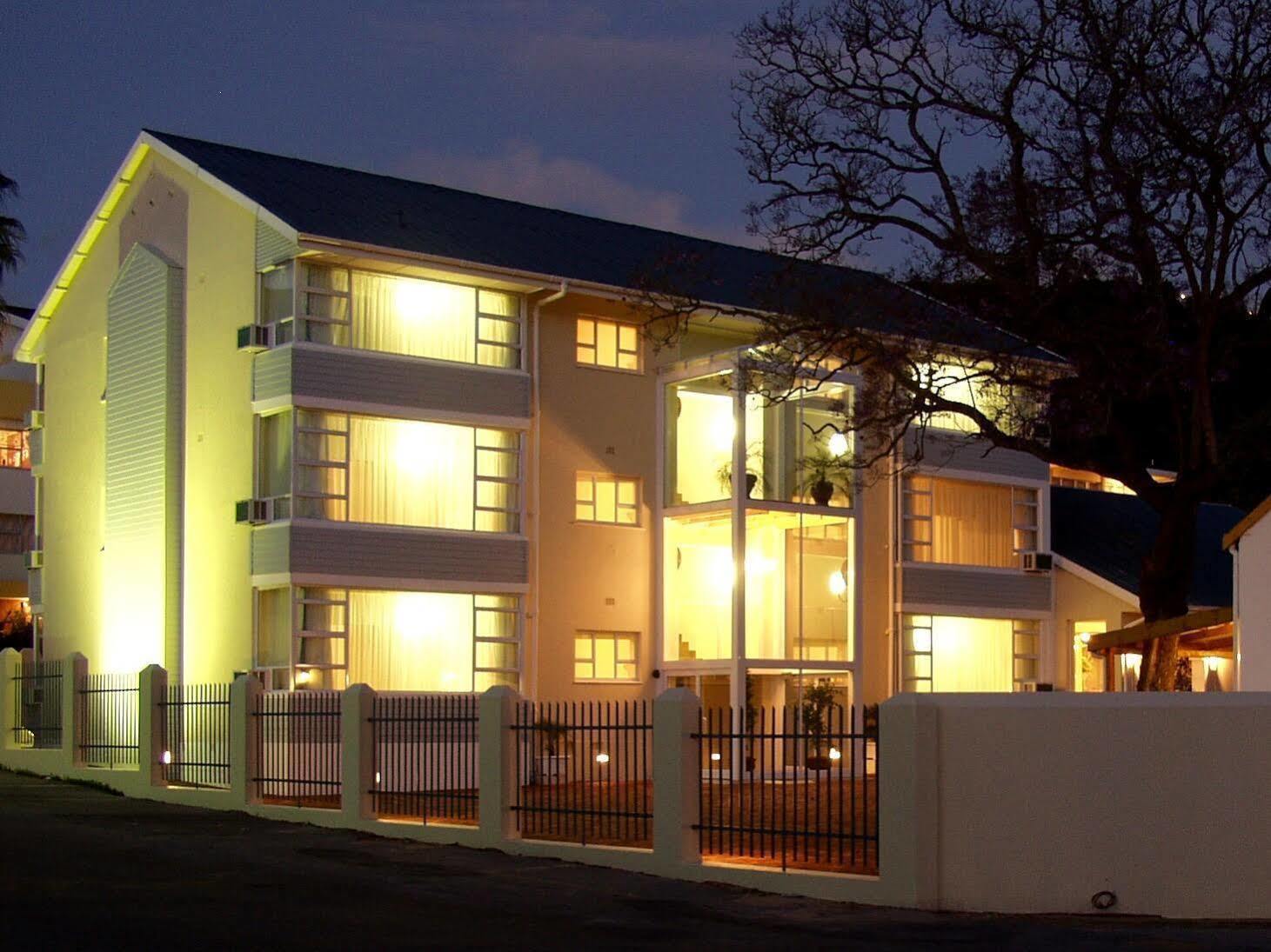 The Russel Hotel Knysna Eksteriør bilde
